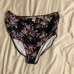 Maternity Kortni Jeane Bottoms